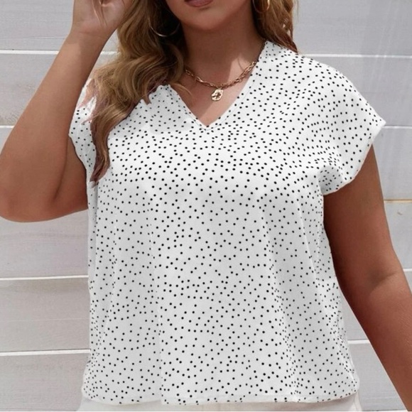 Women’s 3X White Shirt/Blouse by SHEIN - Picture 2 of 7